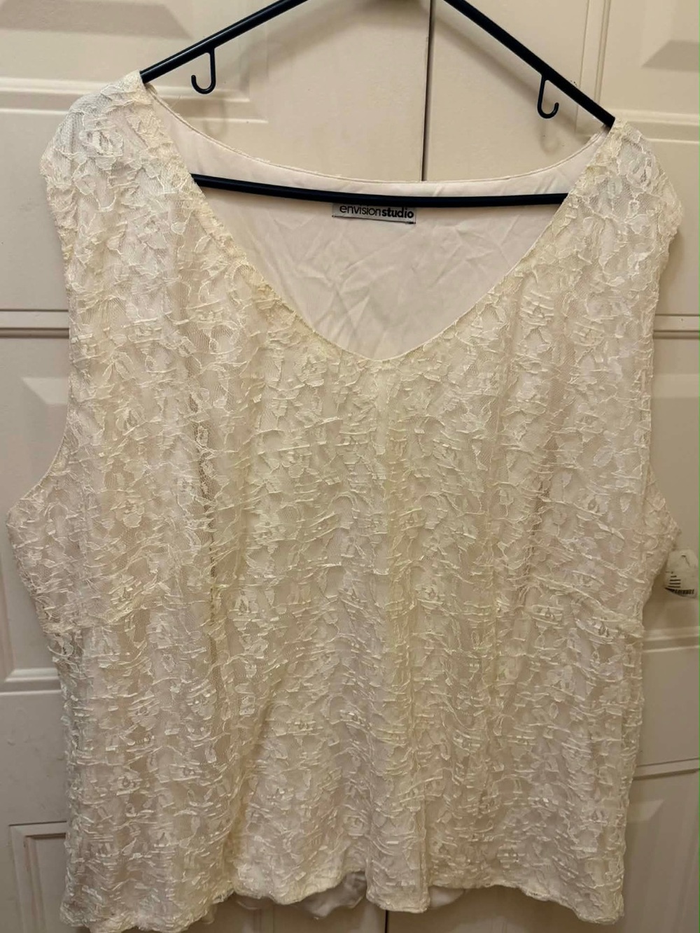 Envision Studio Cream Lace-Textured Scoop Neck Tank